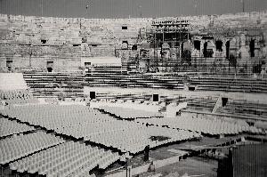 Arena_Nimes_2_thumb.jpg